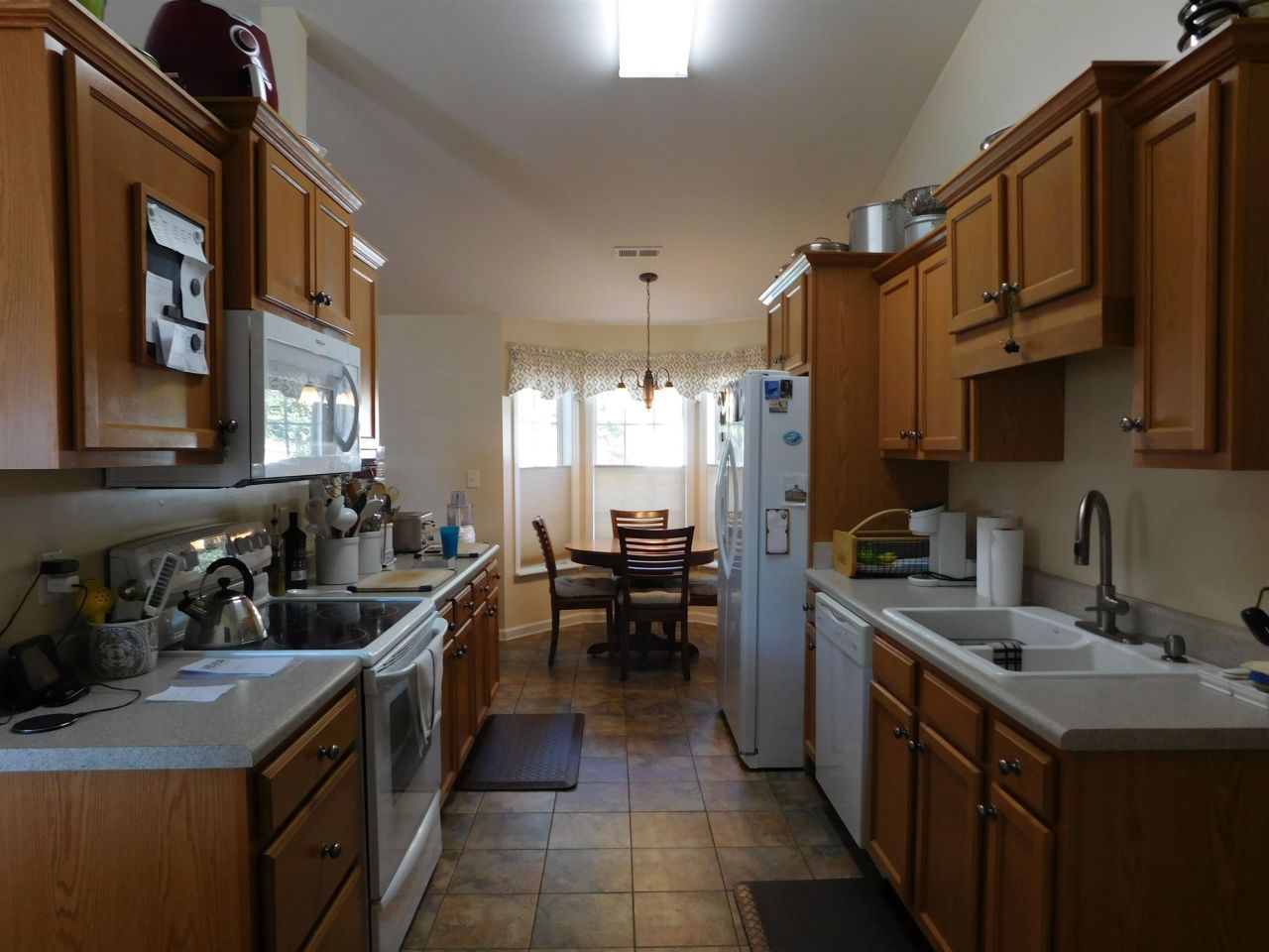 1121 Augustus Dr. Photo 8