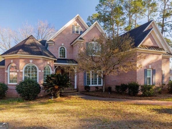 708 Town And Country Drive, Adel, GA 31620