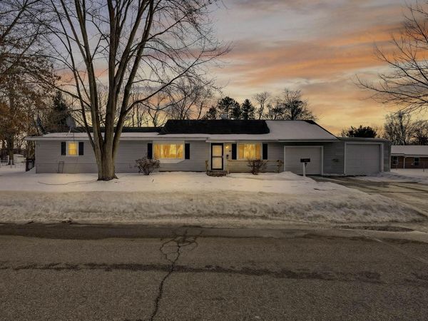 75 Taylor Avenue, Battle Creek, MI 49037