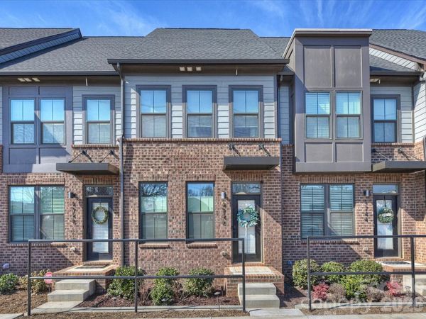 4746 Chastain Avenue , Charlotte, NC 28217