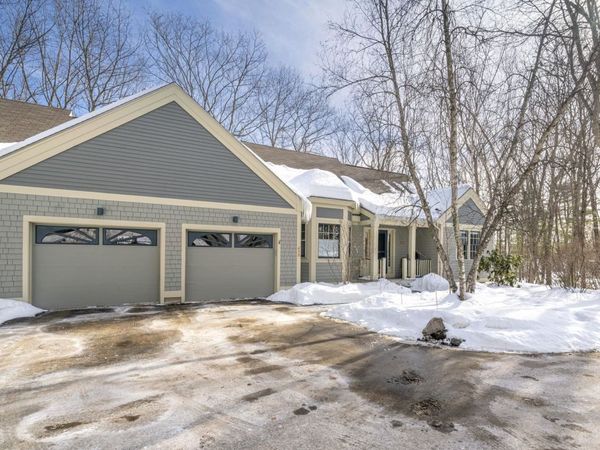 1465 Hooksett Road, Unit 418, Hooksett, NH 03106
