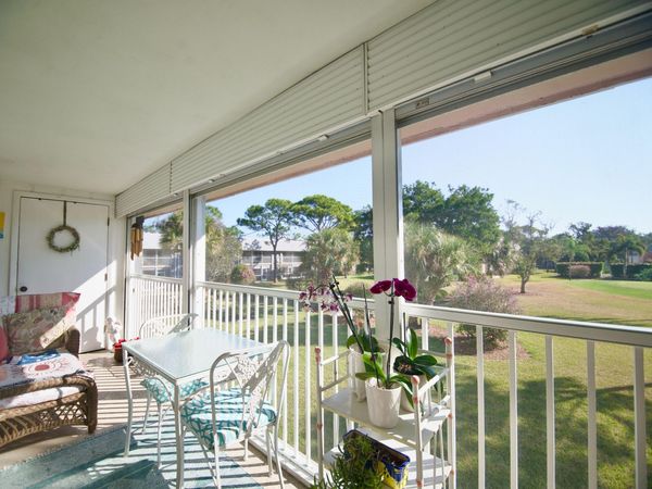 18081 SE Country Club Drive, Unit 289, Jupiter, FL 33469