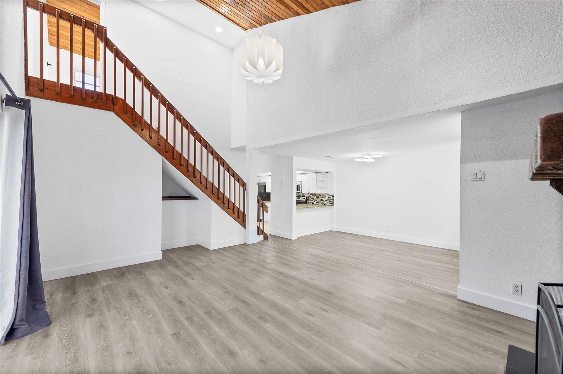 3951 Coral Springs Drive, Unit 21, Coral Springs, FL 33065 Photo