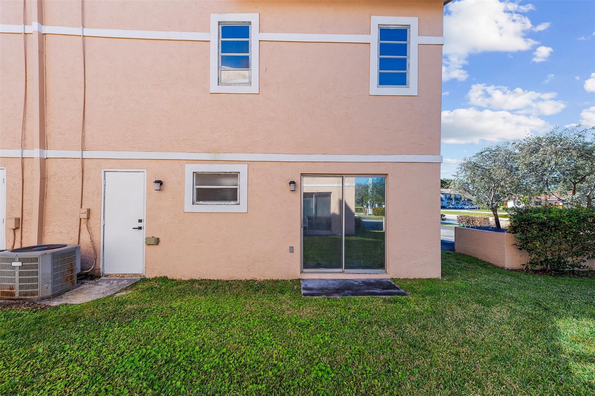 3951 Coral Springs Drive, Unit 21, Coral Springs, FL 33065 Photo