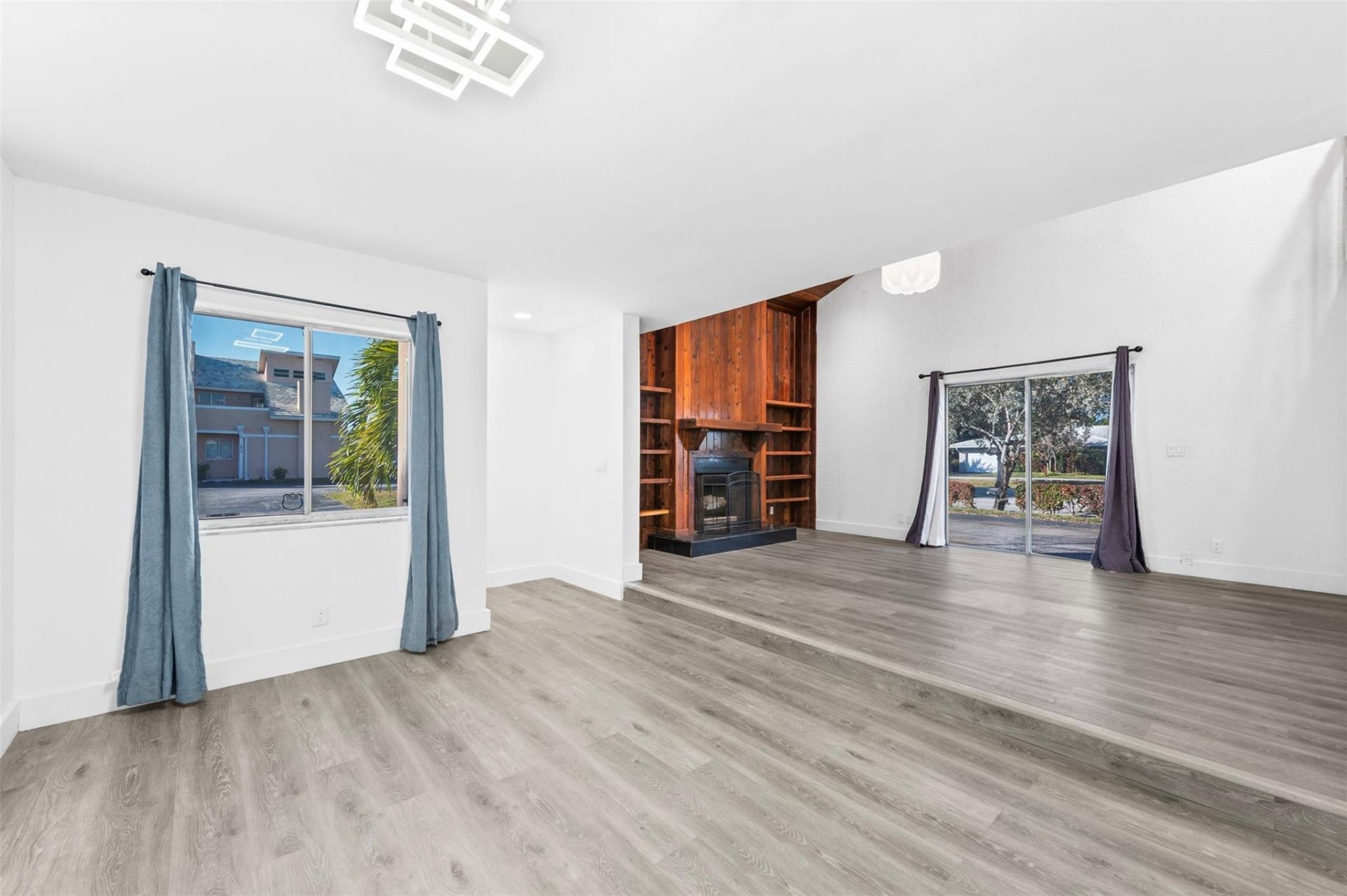 3951 Coral Springs Drive, Unit 21, Coral Springs, FL 33065 Photo