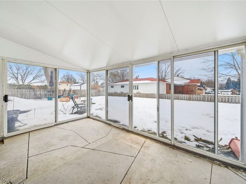 30302 Overlook Drive, Wickliffe, OH 44092 Photo 18