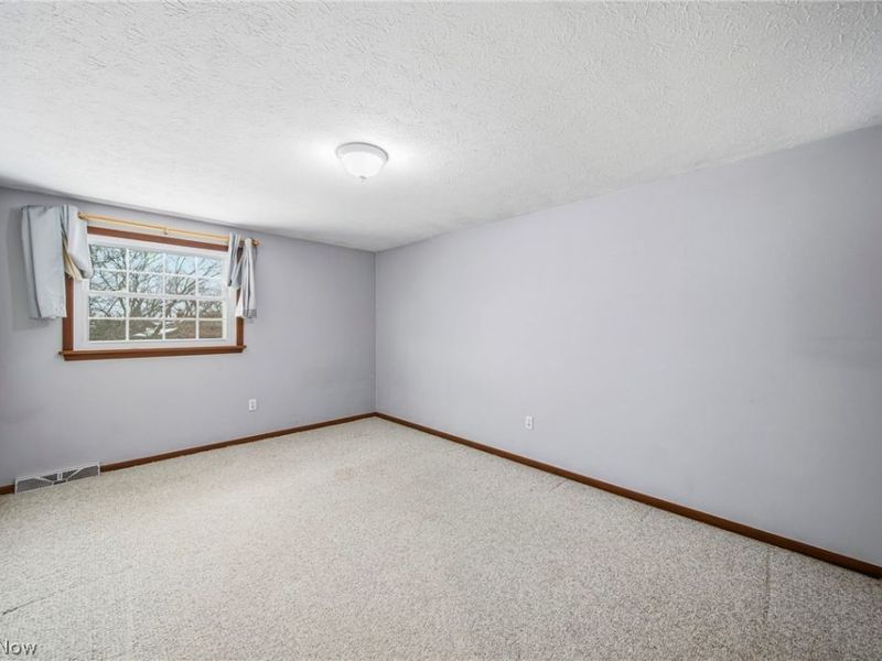 30302 Overlook Drive, Wickliffe, OH 44092 Photo 24