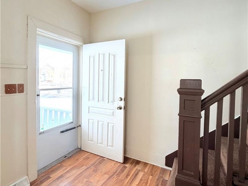 1794 E 33rd Street, Lorain, OH 44055 Photo 5