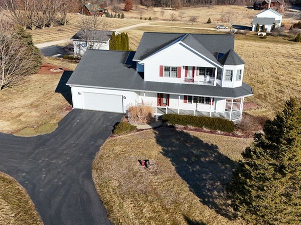 376 Kilgore Road, Dixon, IL 61021