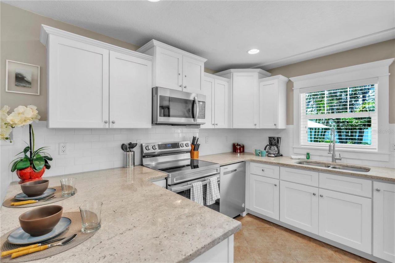 205 Peacock Lane, Unit A, Holmes Beach, FL 34217 Photo