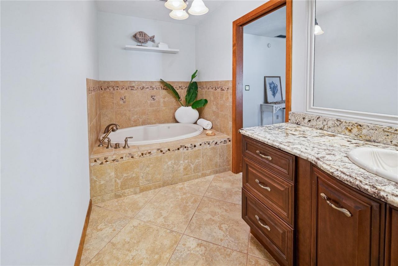 381 SE 5th Avenue, Melrose, FL 32666 Photo