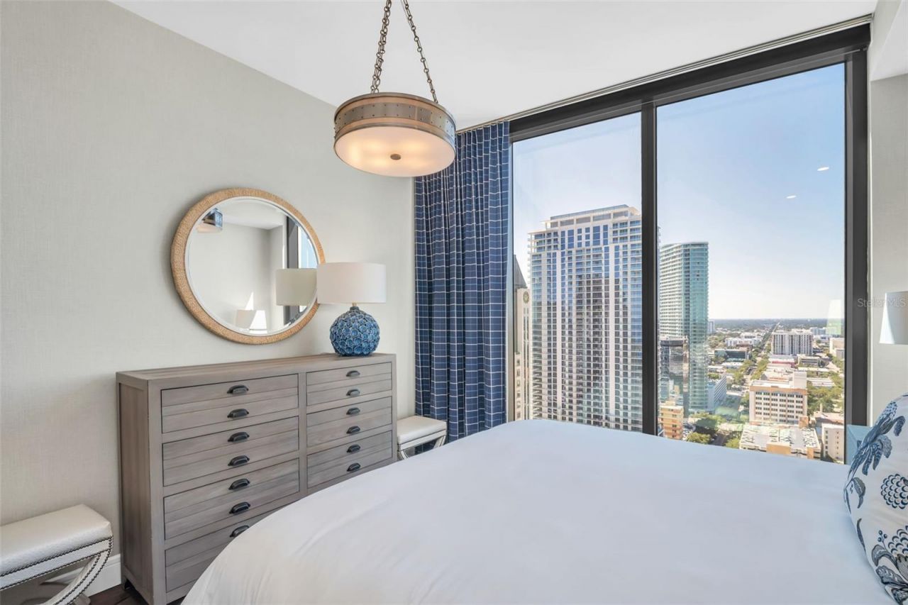 100 1st Avenue N, Unit 3001, Saint Petersburg, FL 33701 Photo