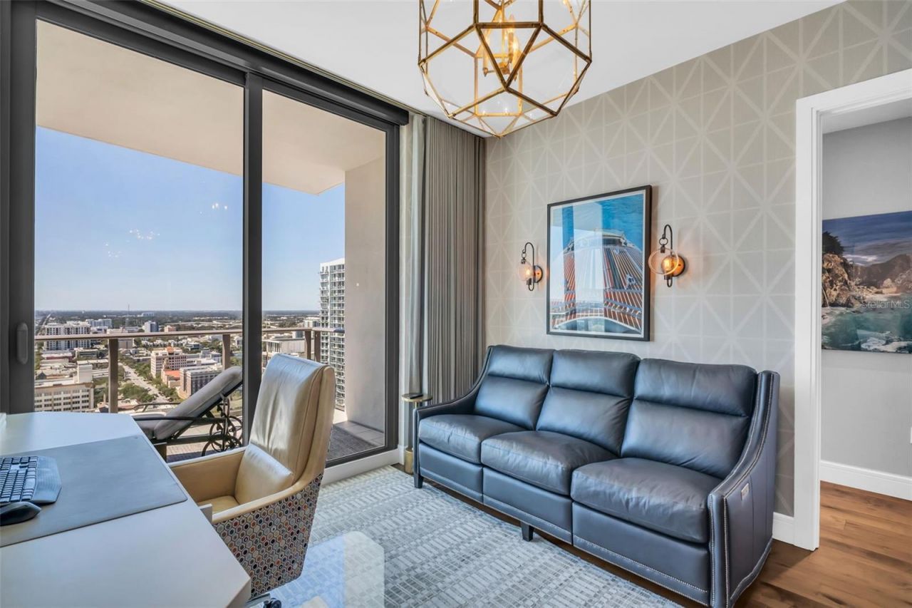 100 1st Avenue N, Unit 3001, Saint Petersburg, FL 33701 Photo