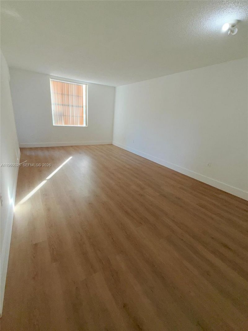 5755 W 20th Ave, Unit 209, Hialeah, FL 33012 Photo