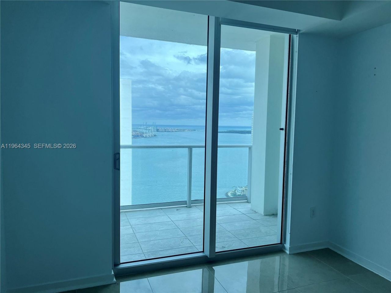 300 S Biscayne Blvd, Unit 3614, Miami, FL 33131 Photo