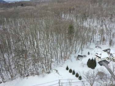 101 South Kent, New Milford, CT 06755