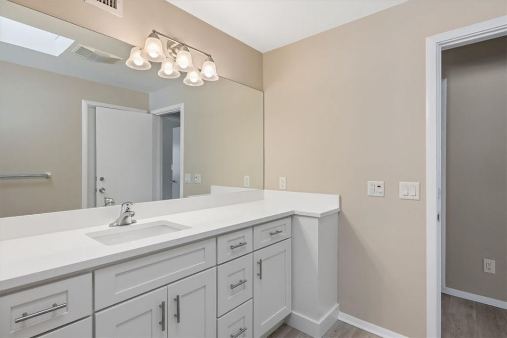 835 Royal Palm Place, Vero Beach, FL 32960 Photo