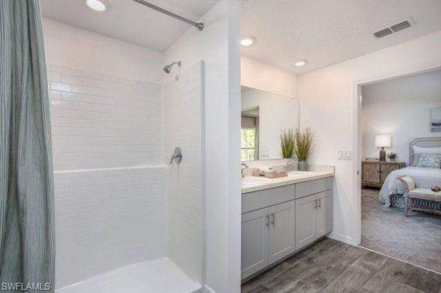 3007 49th St Sw, Lehigh Acres, FL 33976 Photo