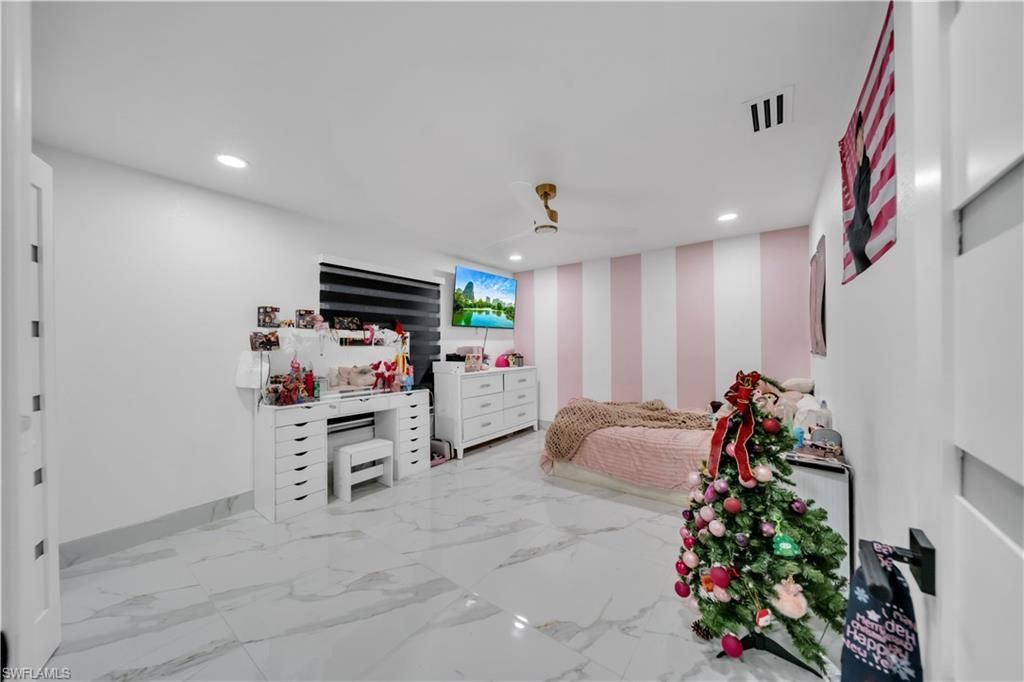 4882 Woodstock Rd , Saint James City, FL 33956 Photo