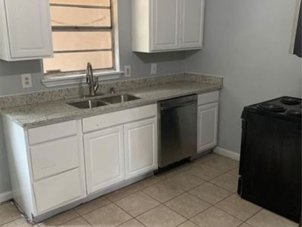 1015 Hackberry Street, Unit A, San Marcos, TX 78666