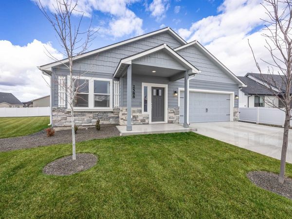 2588 E Mcintosh Ct, Emmett, ID 83617