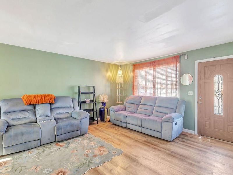 119 Honeysuckle Drive, Florence, KY 41042 Photo 3