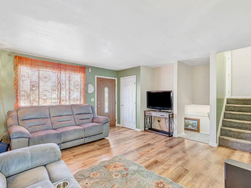 119 Honeysuckle Drive, Florence, KY 41042 Photo 5