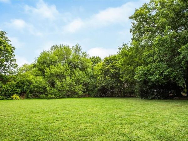 9313 Independence LOOP, Austin, TX 78748