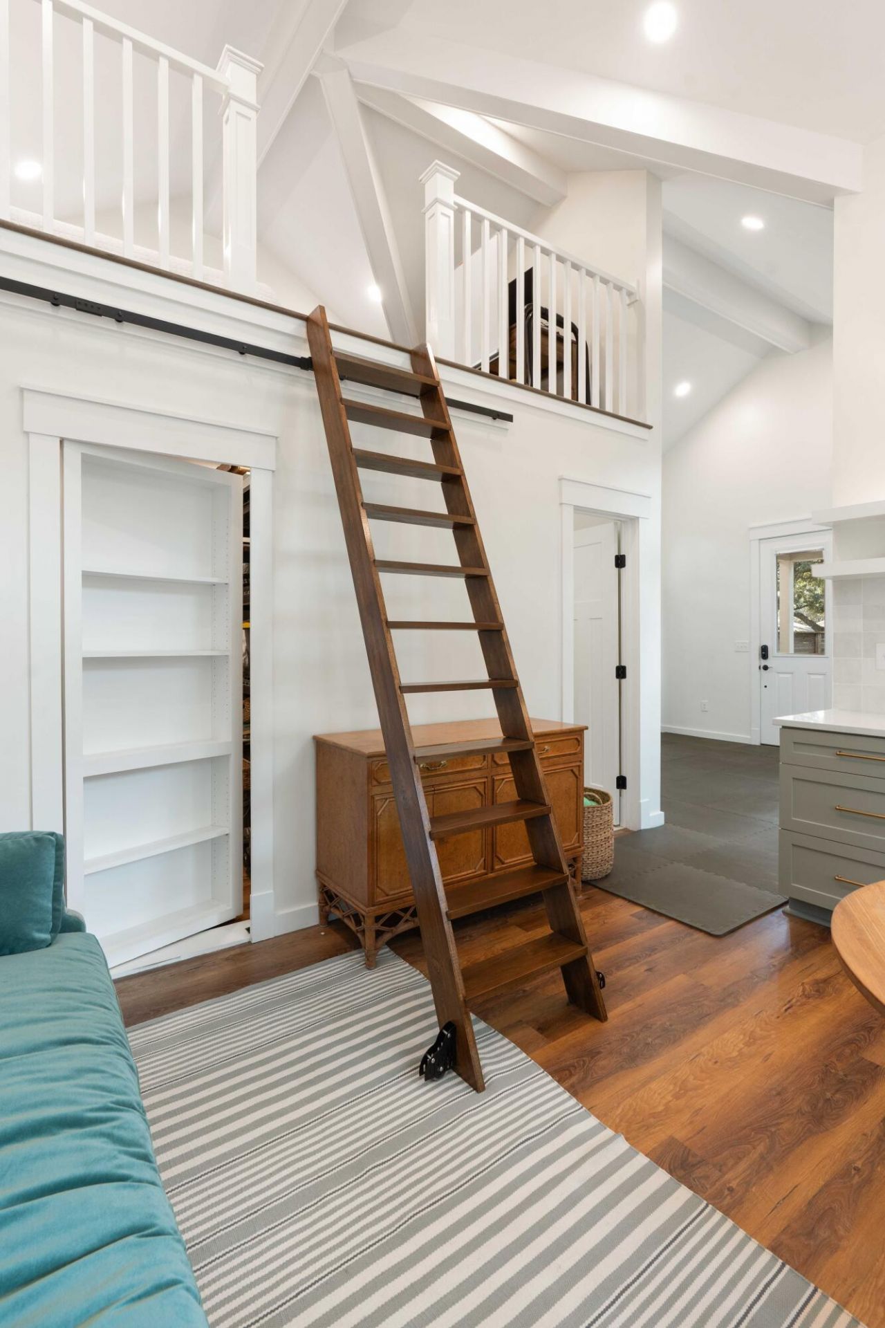 1454 Seminole Street Photo 43