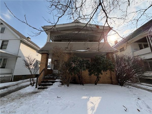 11421 Headley Avenue, Cleveland, OH 44111