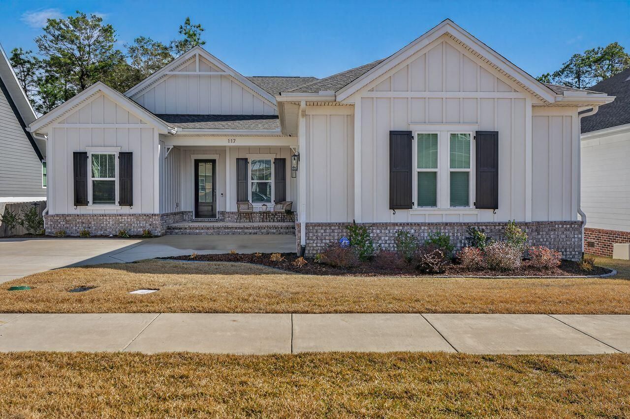 117 Caraway Drive, Niceville, FL 32578 Main Photo