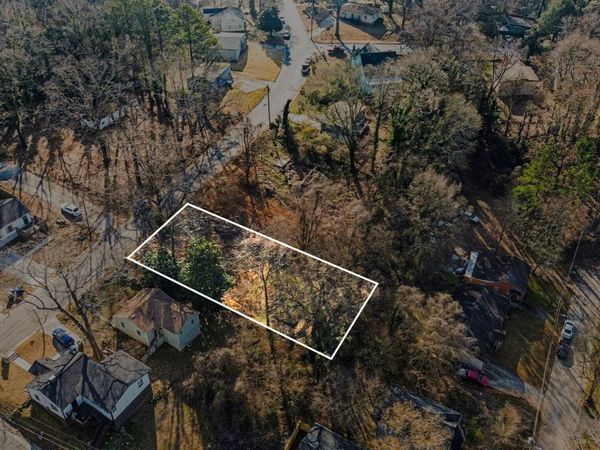 1744 Mary George Avenue NW, Atlanta, GA 30318