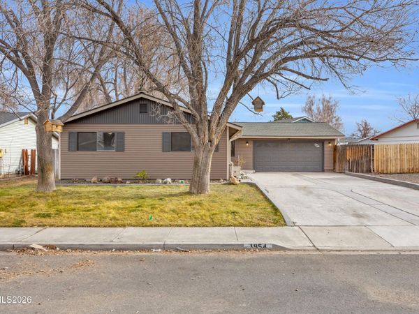 1954 Rio Tinto Drive, Sparks, NV 89434