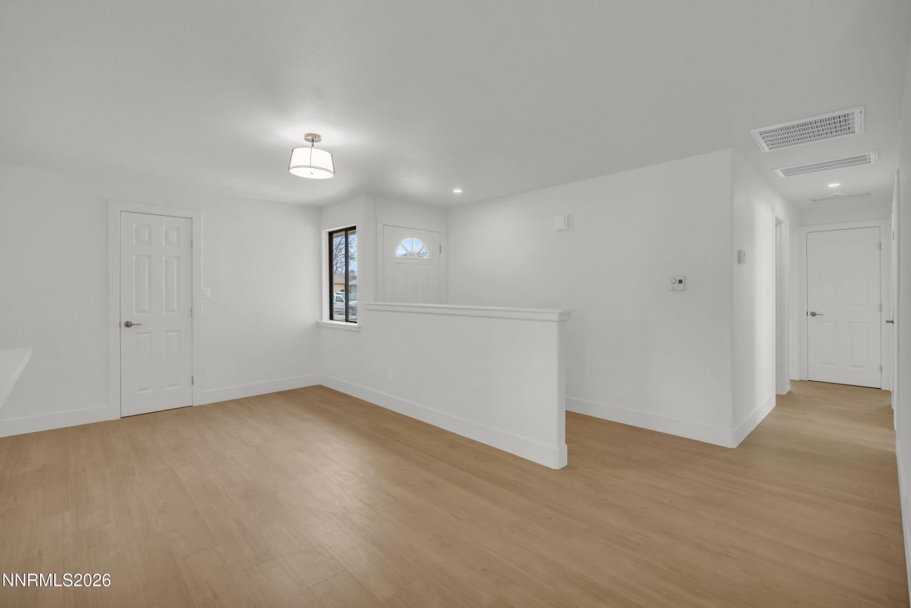 1954 Rio Tinto Drive, Sparks, NV 89434 Photo