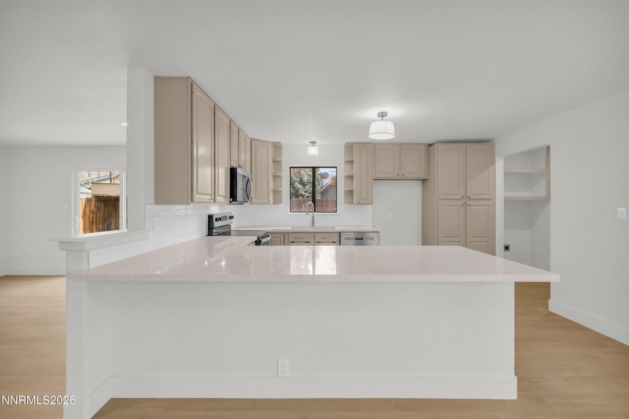 1954 Rio Tinto Drive, Sparks, NV 89434 Photo