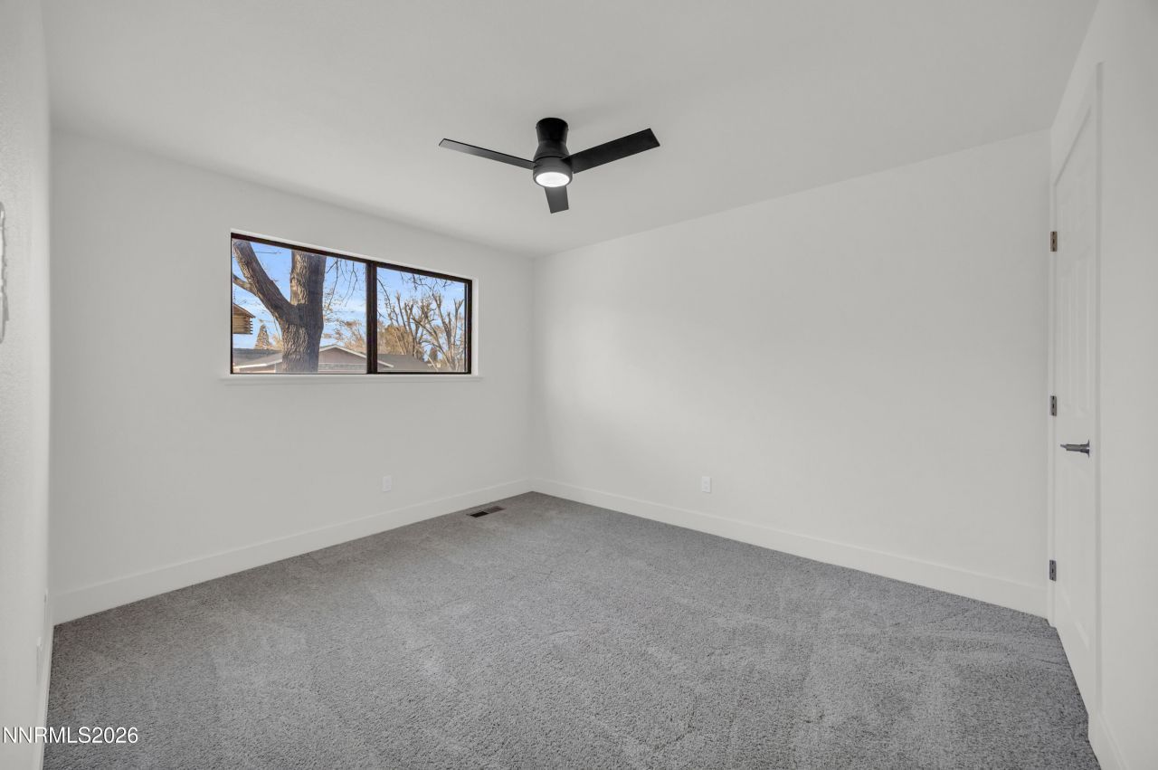 1954 Rio Tinto Drive, Sparks, NV 89434 Photo