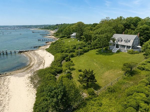 33 Goethals Way, Tisbury, MA 02568