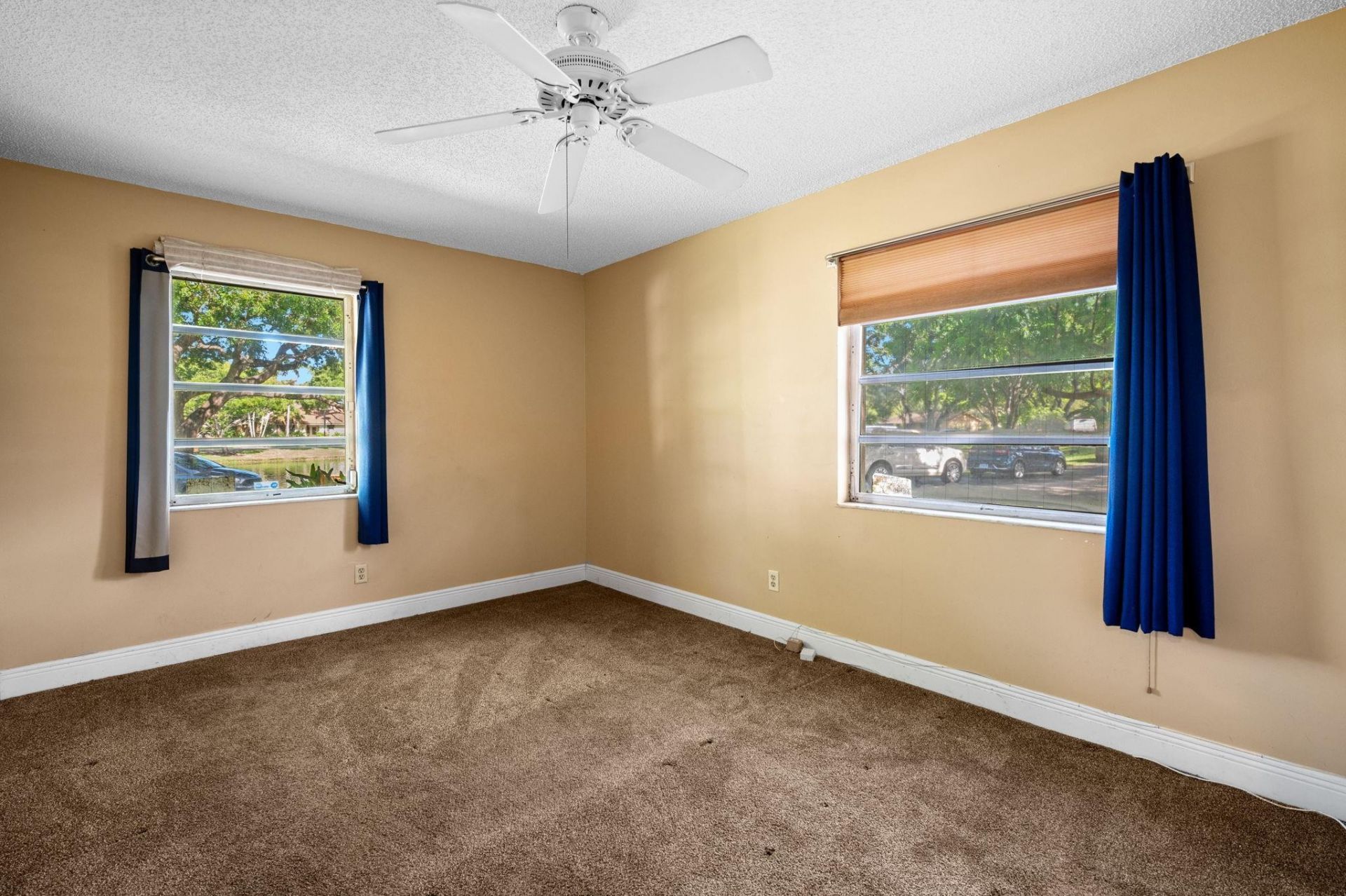 2229 Nova Village Drive, Davie, FL 33317 Photo