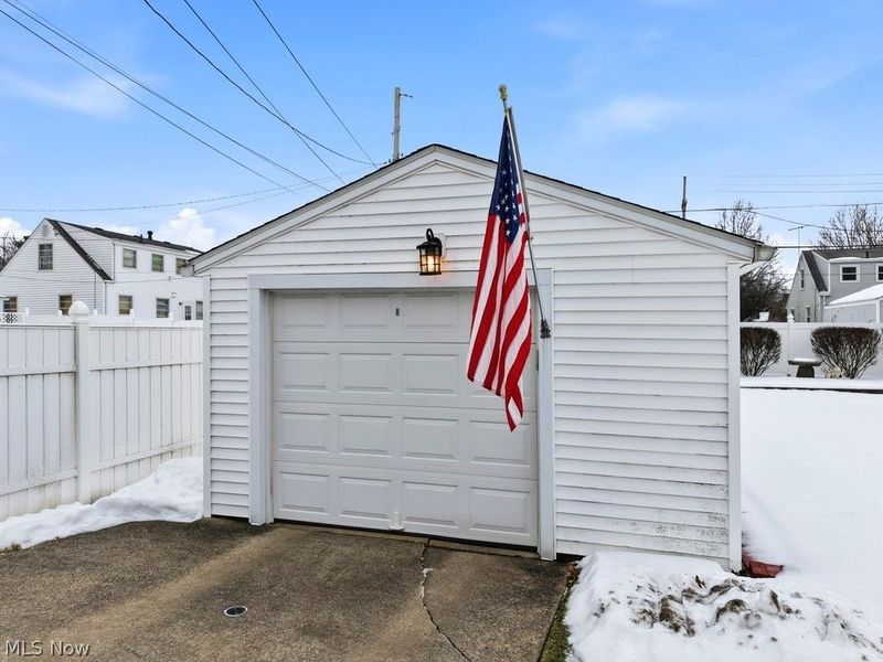 1090 Taft Avenue, Cuyahoga Falls, OH 44223 Photo 11