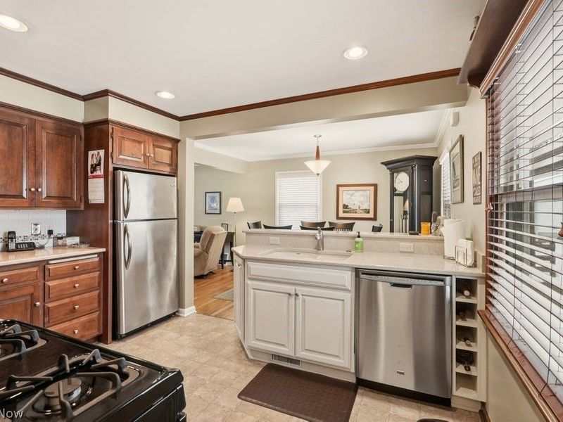 1090 Taft Avenue, Cuyahoga Falls, OH 44223 Photo 30