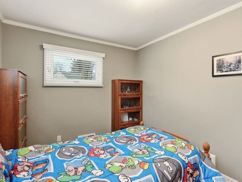 1090 Taft Avenue, Cuyahoga Falls, OH 44223 Photo 33