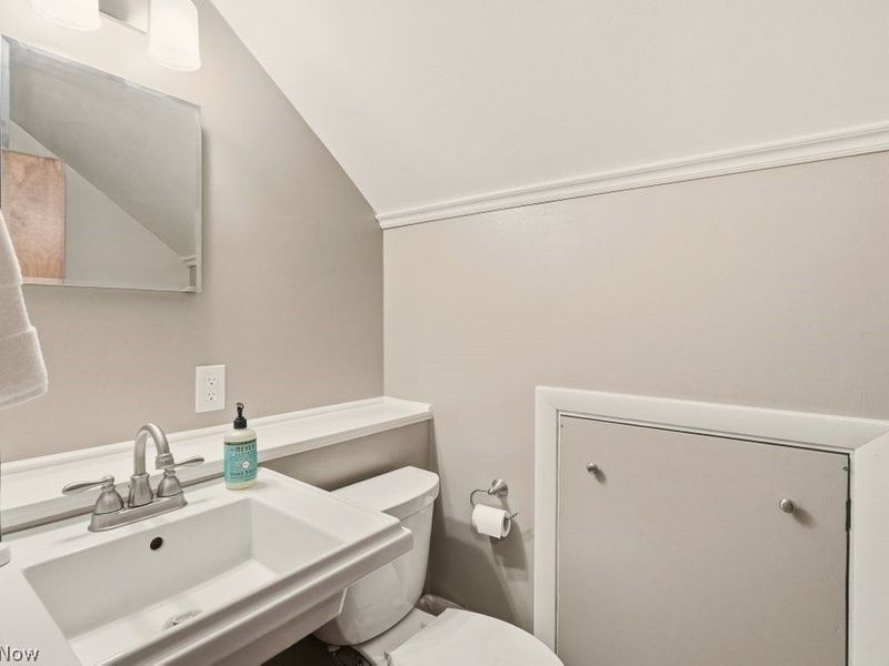 1090 Taft Avenue, Cuyahoga Falls, OH 44223 Photo 44