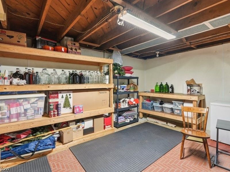 1090 Taft Avenue, Cuyahoga Falls, OH 44223 Photo 45