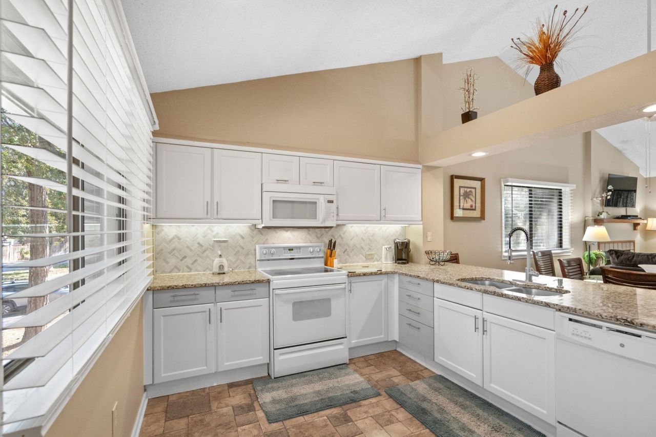 203 Baslow Ct.  Photo 17