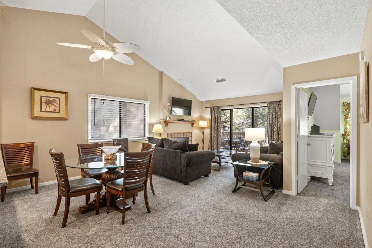 203 Baslow Ct.  Photo 8