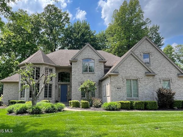 4226 Back Ridge Way, Monclova, OH 43542