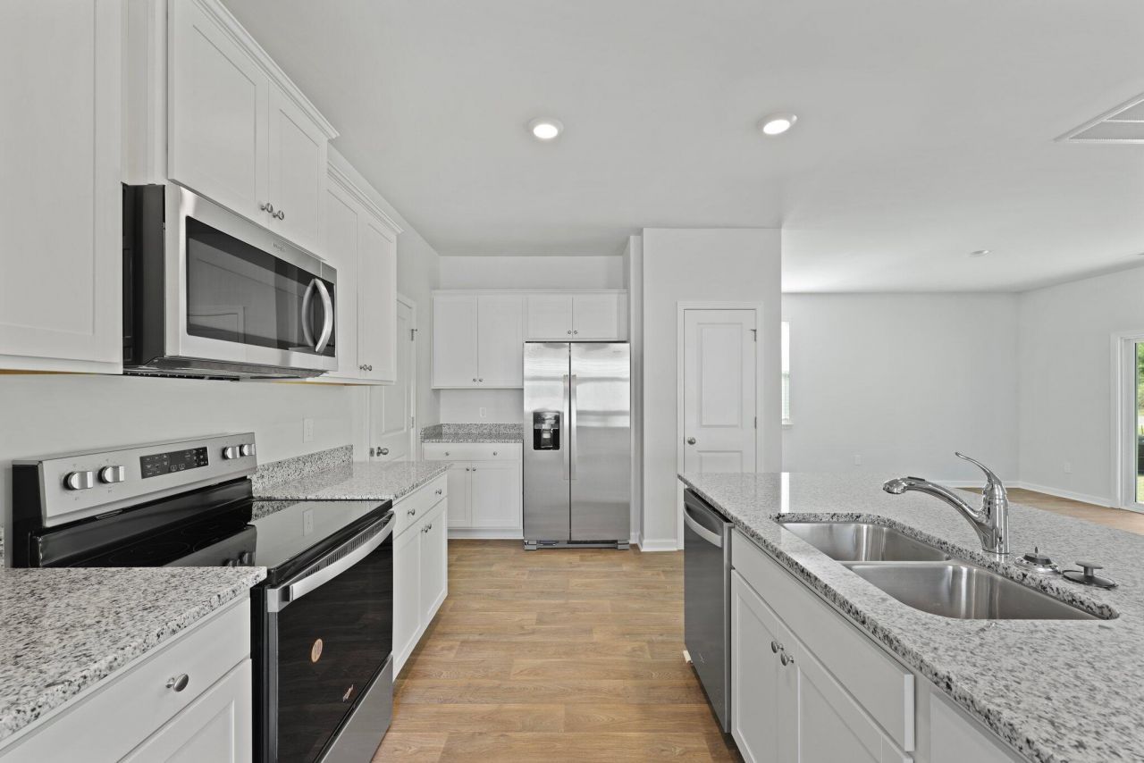 3971 Aberfeldy Lane Photo 17