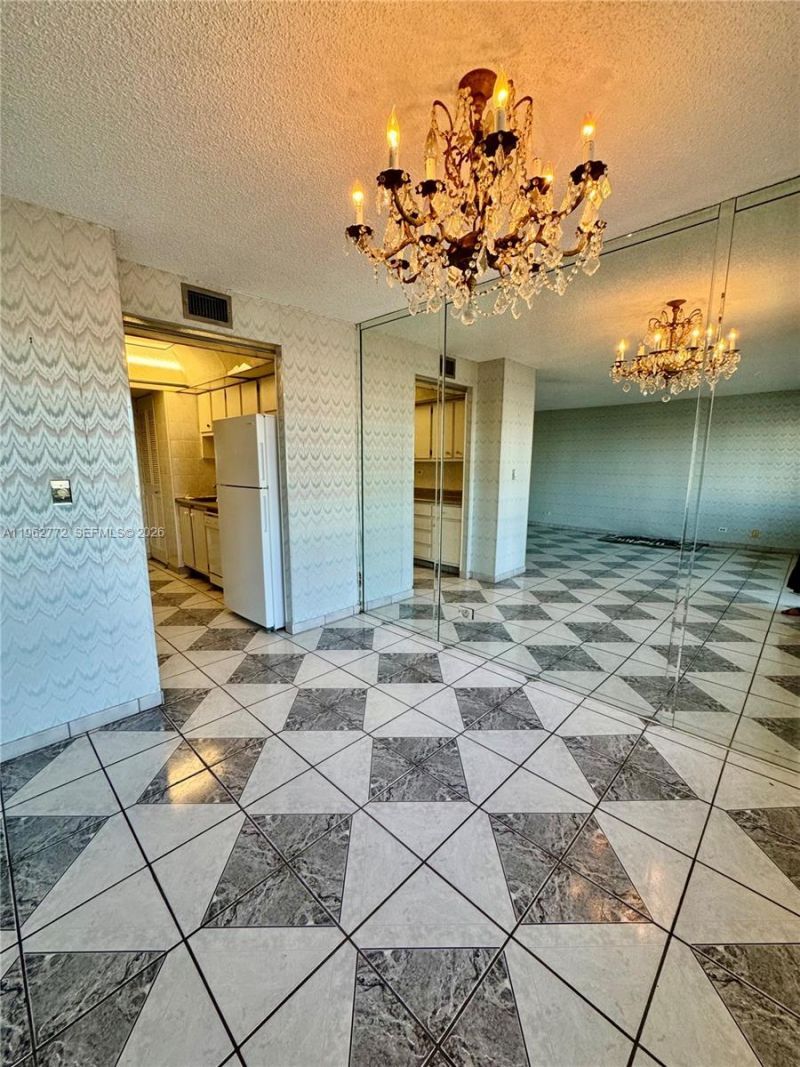 251 174th St , Unit 1715, Sunny Isles Beach, FL 33160 Photo