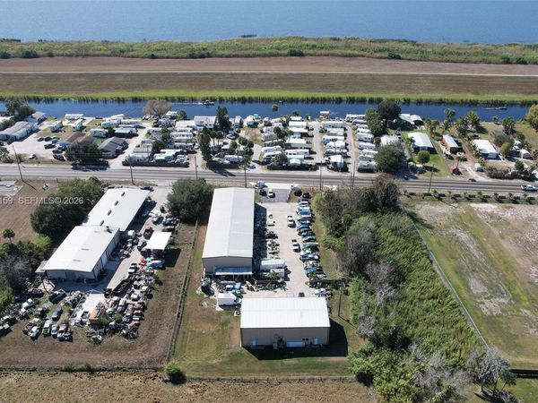 5271 US HWY 441 SE , Okeechobee, FL 34974