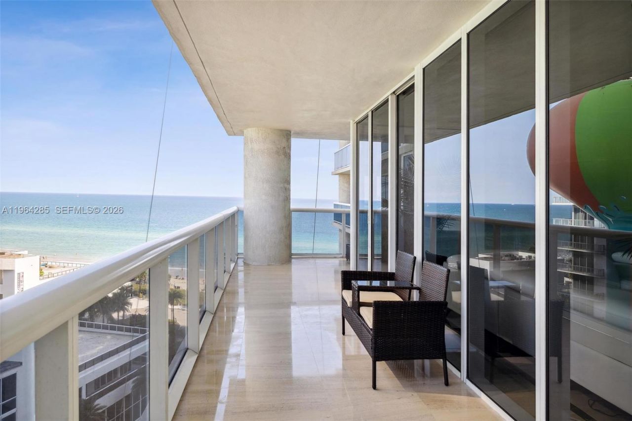 1800 S Ocean Dr , Unit 1010, Hallandale Beach, FL 33009 Photo